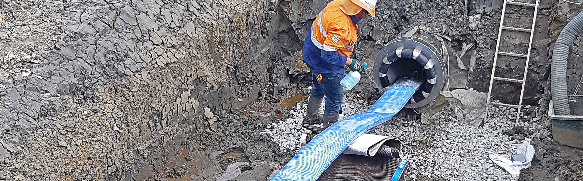 Trenchless pipe rehabilitation for sewer rising mains Primus Line