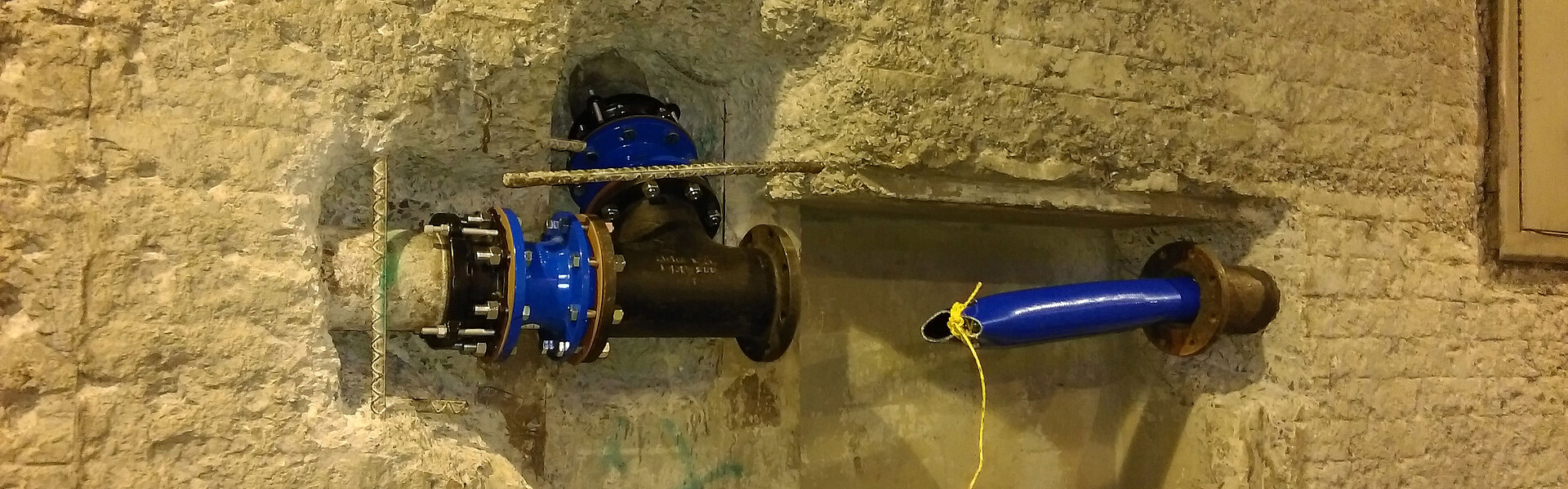 Trenchless pipe rehabilitation of fire water mains Primus Line